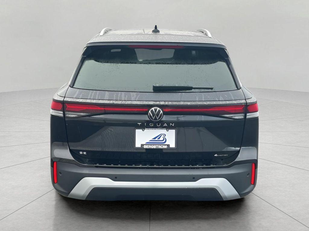 new 2025 Volkswagen Tiguan car, priced at $35,946