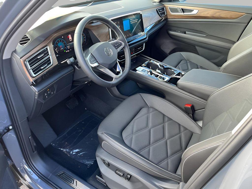 new 2026 Volkswagen Atlas car, priced at $47,644