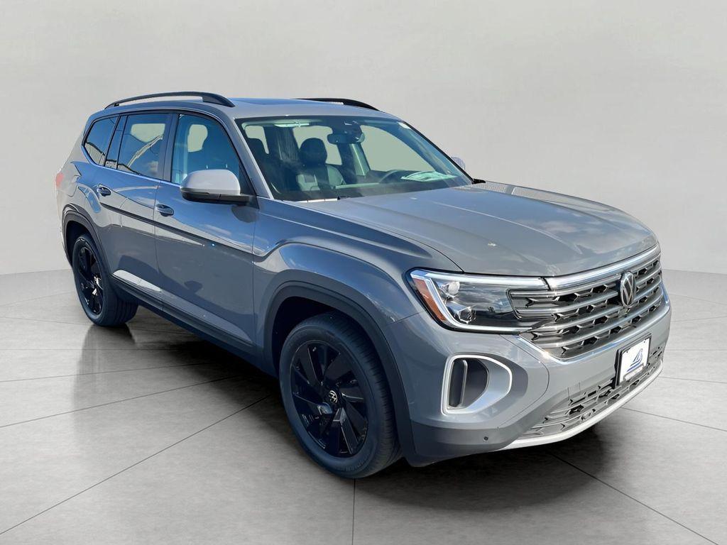 new 2026 Volkswagen Atlas car, priced at $47,644