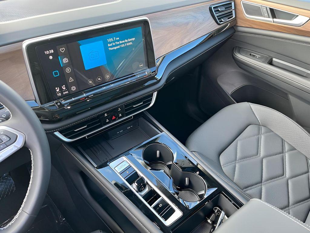 new 2026 Volkswagen Atlas car, priced at $47,644