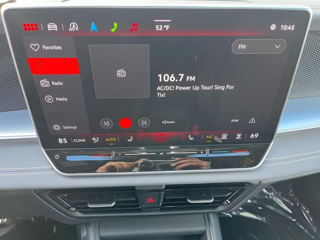 new 2025 Volkswagen Tiguan car, priced at $38,635