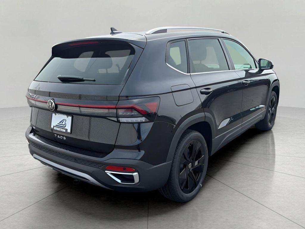 new 2026 Volkswagen Taos car, priced at $32,138