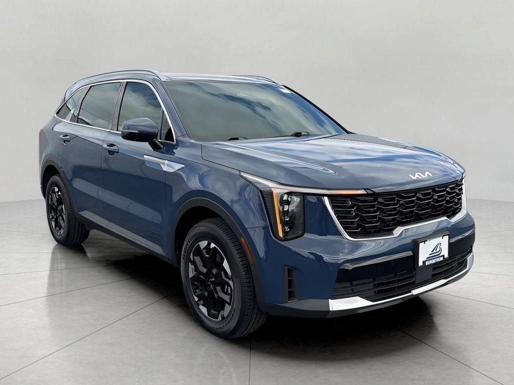 used 2025 Kia Sorento car, priced at $31,089