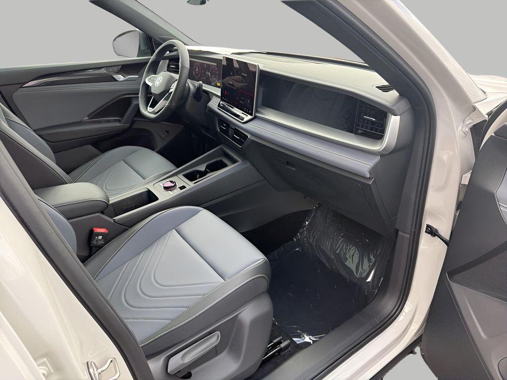 new 2026 Volkswagen Tiguan car, priced at $40,087