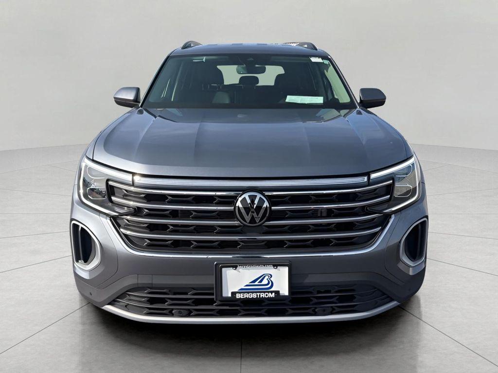 new 2025 Volkswagen Atlas car, priced at $43,151
