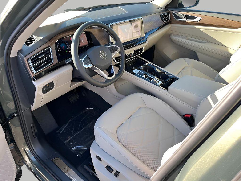 new 2026 Volkswagen Atlas car, priced at $46,880