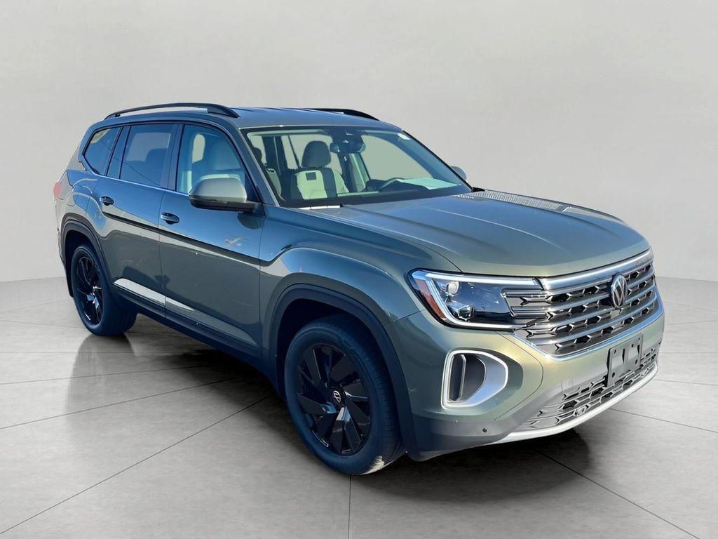new 2026 Volkswagen Atlas car, priced at $46,880