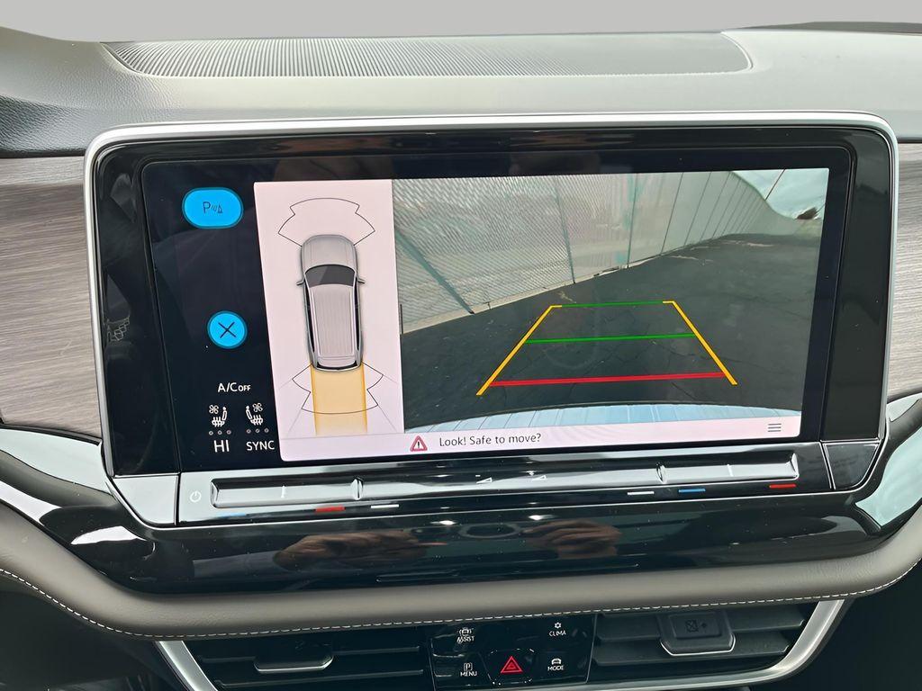 new 2026 Volkswagen Atlas car, priced at $51,066