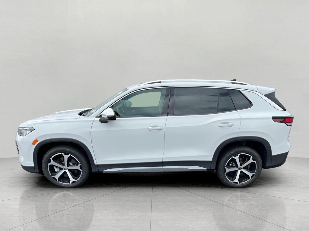 new 2025 Volkswagen Tiguan car, priced at $36,106