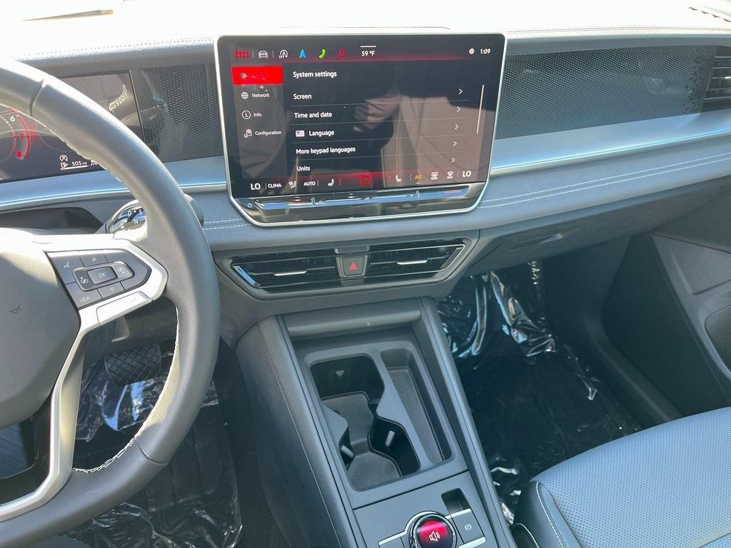 new 2025 Volkswagen Tiguan car, priced at $36,546