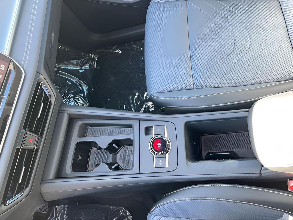 new 2025 Volkswagen Tiguan car, priced at $36,546