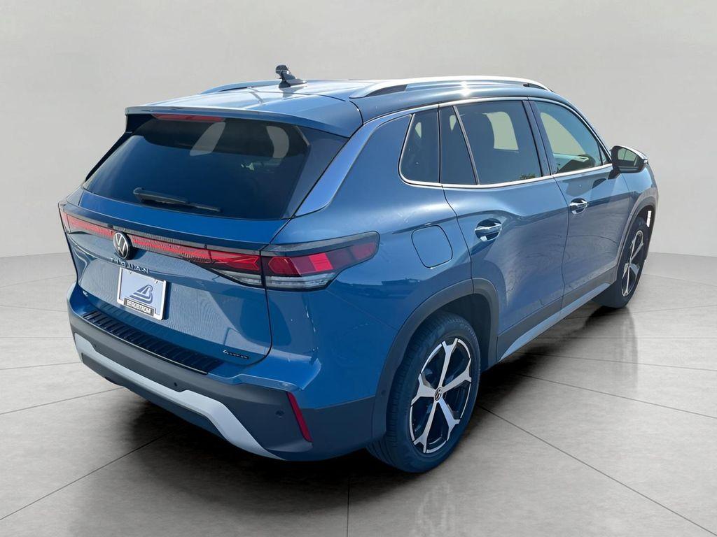 new 2025 Volkswagen Tiguan car, priced at $36,047