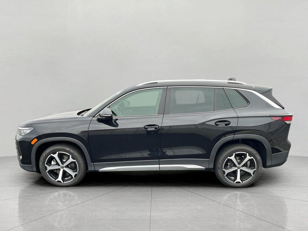 new 2025 Volkswagen Tiguan car, priced at $35,966