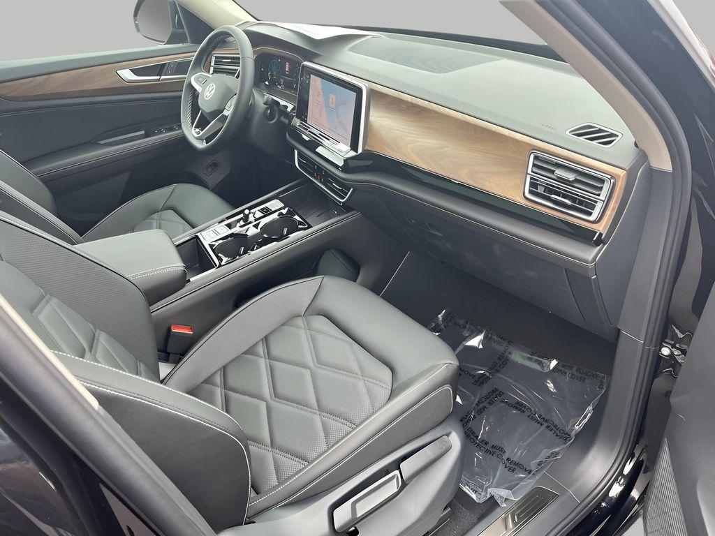 new 2026 Volkswagen Atlas car, priced at $47,717