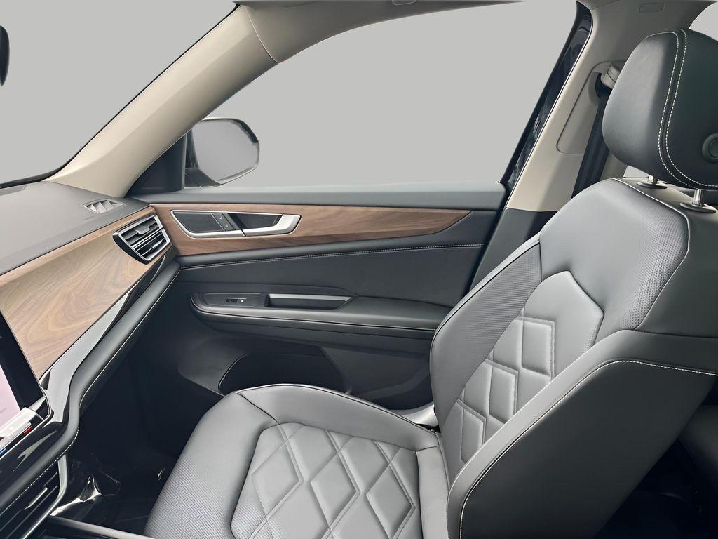 new 2026 Volkswagen Atlas car, priced at $47,717