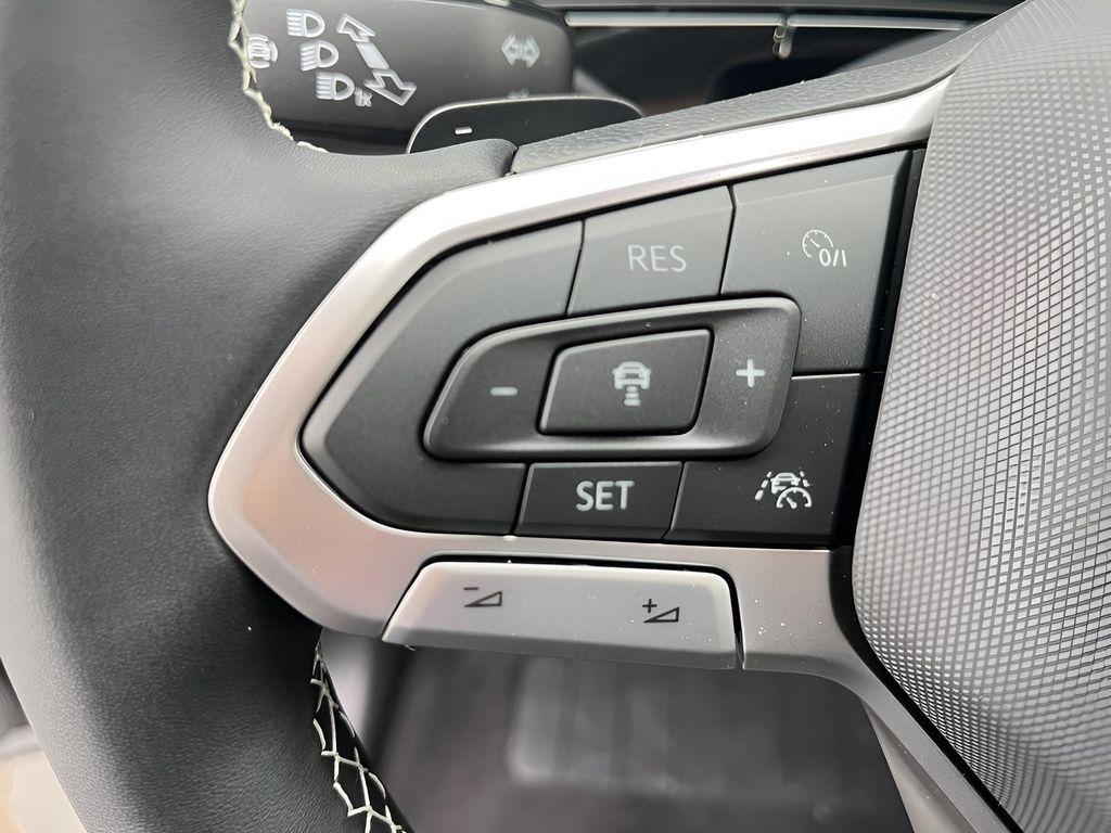 new 2026 Volkswagen Atlas Cross Sport car, priced at $41,963