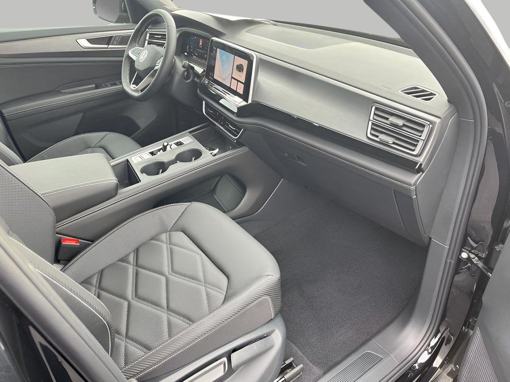 new 2026 Volkswagen Atlas Cross Sport car, priced at $41,963