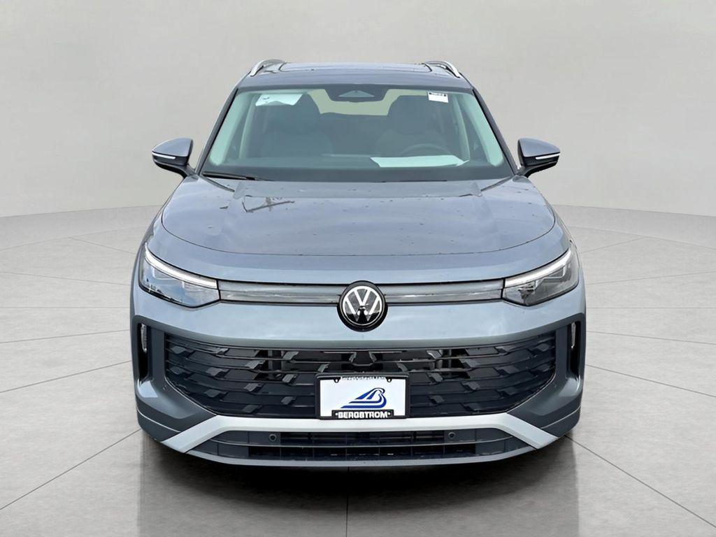 new 2025 Volkswagen Tiguan car, priced at $36,605