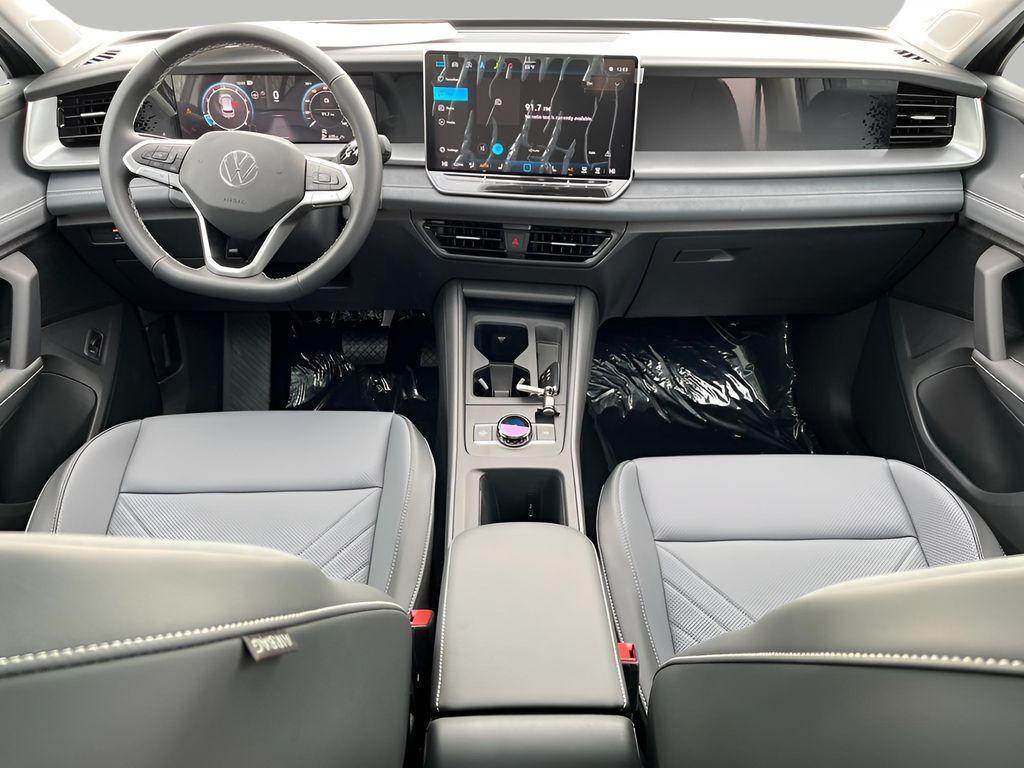 new 2025 Volkswagen Tiguan car, priced at $36,605