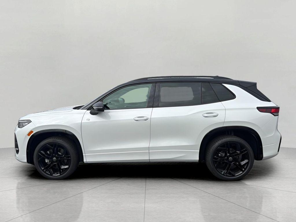 new 2026 Volkswagen Tiguan car, priced at $40,904