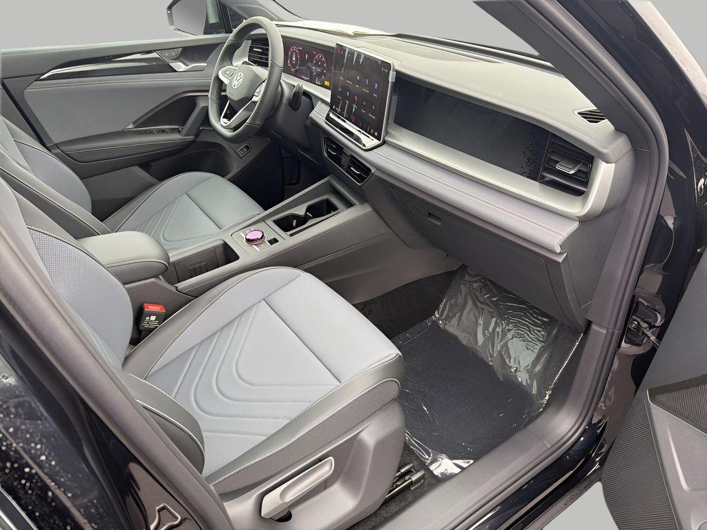 new 2026 Volkswagen Tiguan car, priced at $40,087