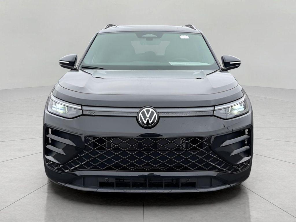 new 2026 Volkswagen Tiguan car, priced at $40,087