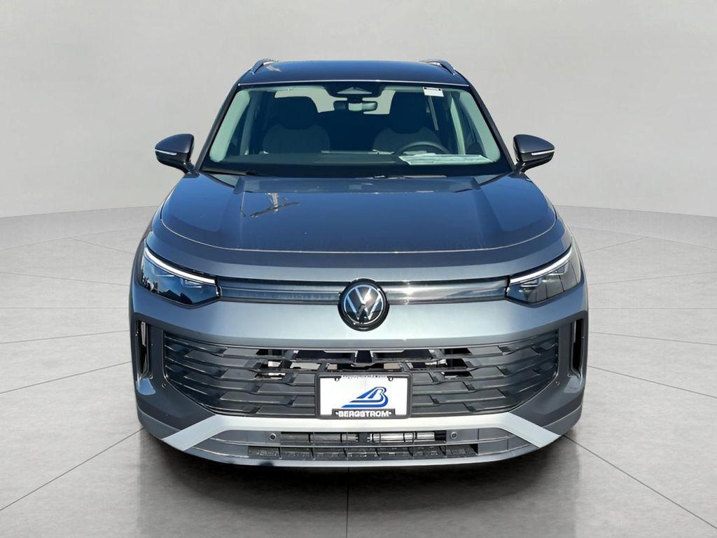 new 2025 Volkswagen Tiguan car, priced at $31,557