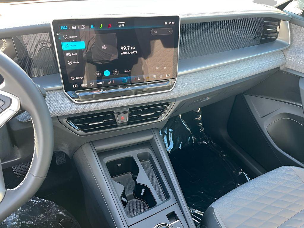 new 2025 Volkswagen Tiguan car, priced at $31,557