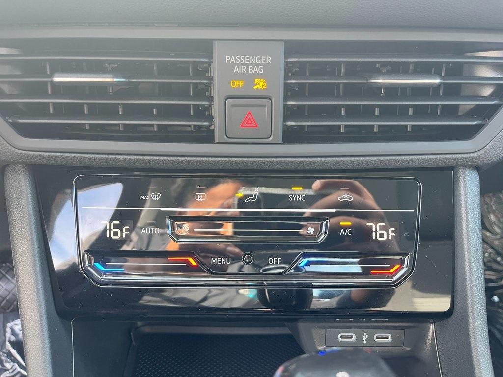 new 2025 Volkswagen Jetta car, priced at $22,607