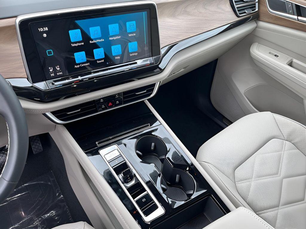 new 2026 Volkswagen Atlas car, priced at $46,773