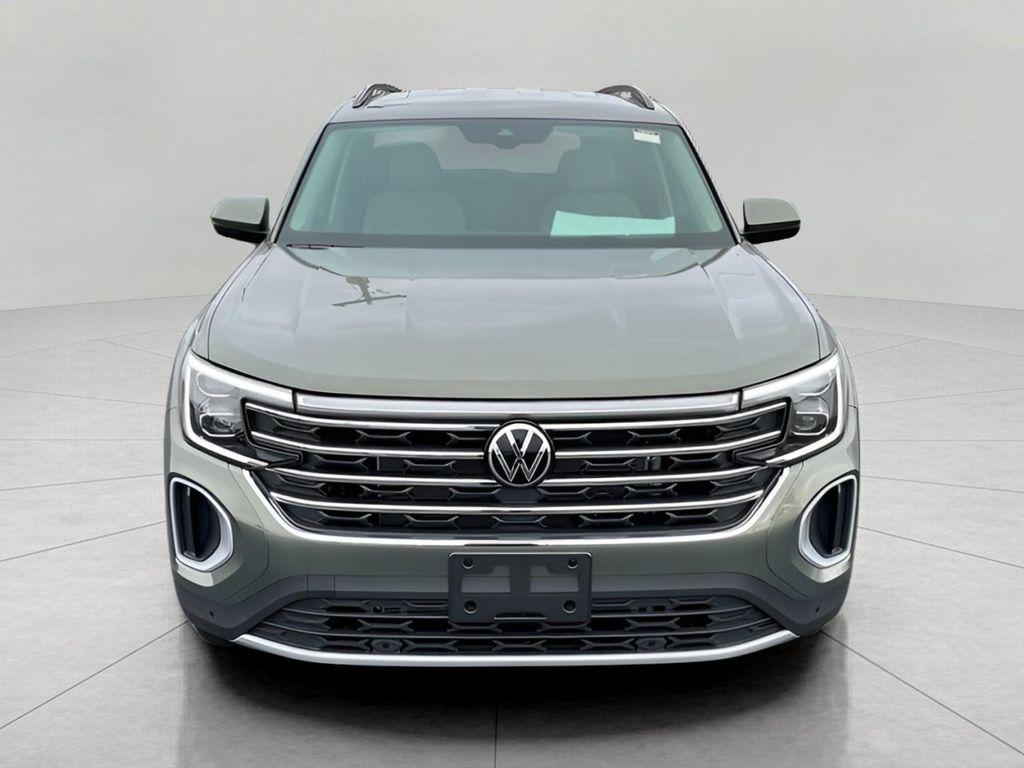 new 2026 Volkswagen Atlas car, priced at $46,773