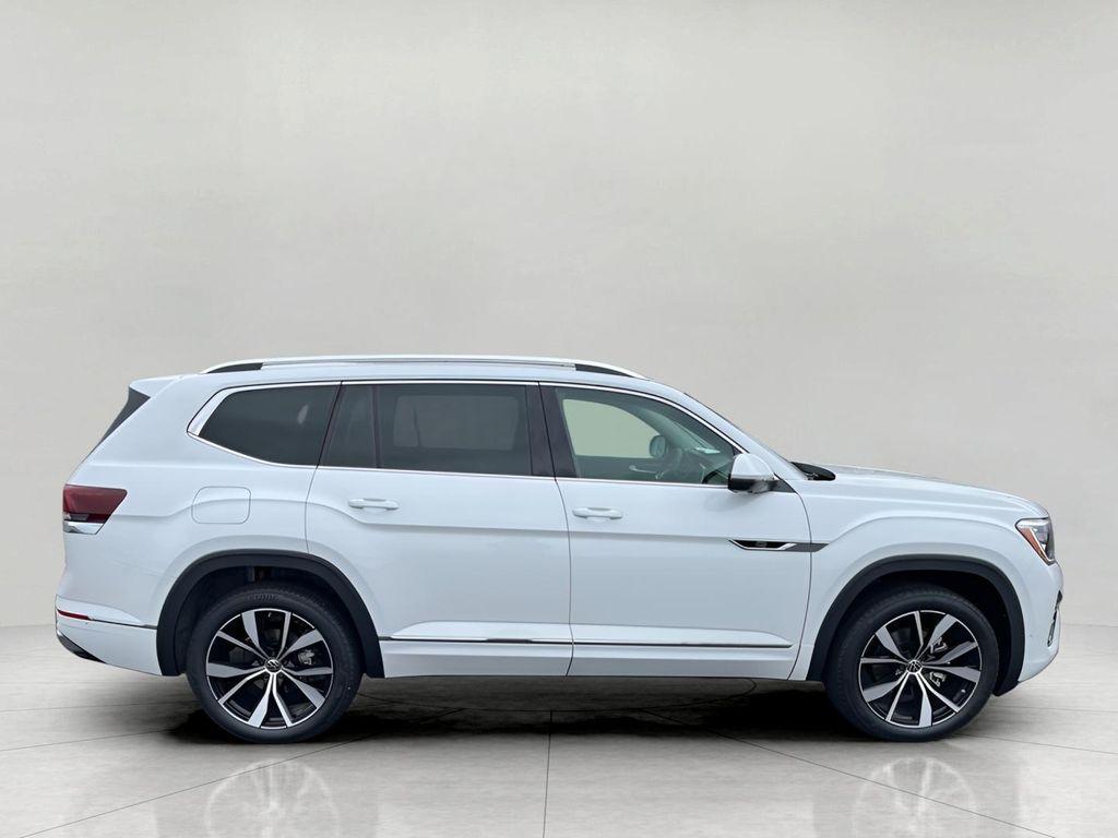 new 2026 Volkswagen Atlas car, priced at $55,667