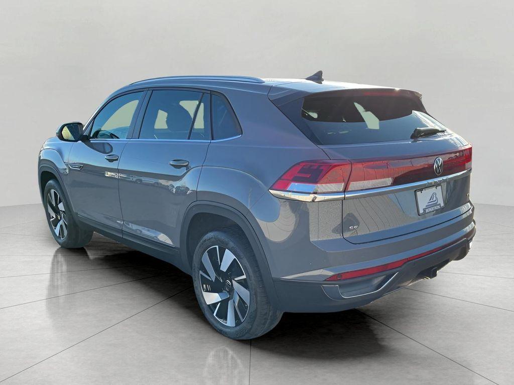 new 2026 Volkswagen Atlas Cross Sport car, priced at $46,283