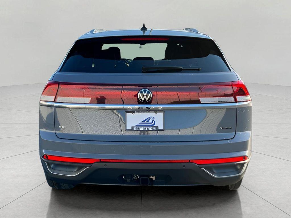 new 2026 Volkswagen Atlas Cross Sport car, priced at $46,283