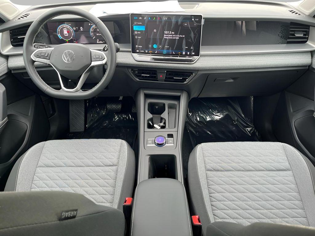 new 2025 Volkswagen Tiguan car, priced at $31,905