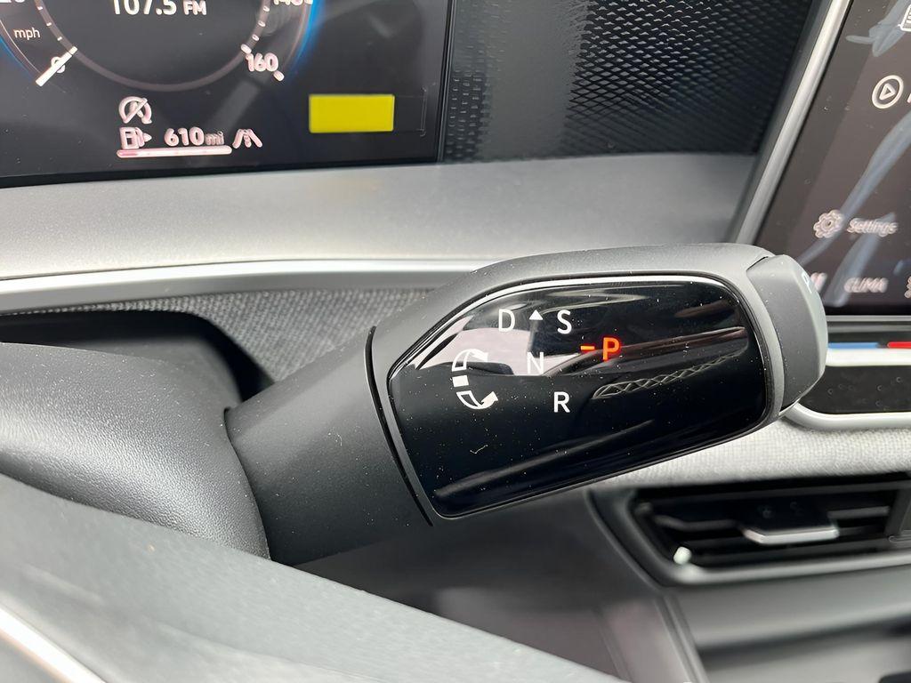 new 2025 Volkswagen Tiguan car, priced at $31,905