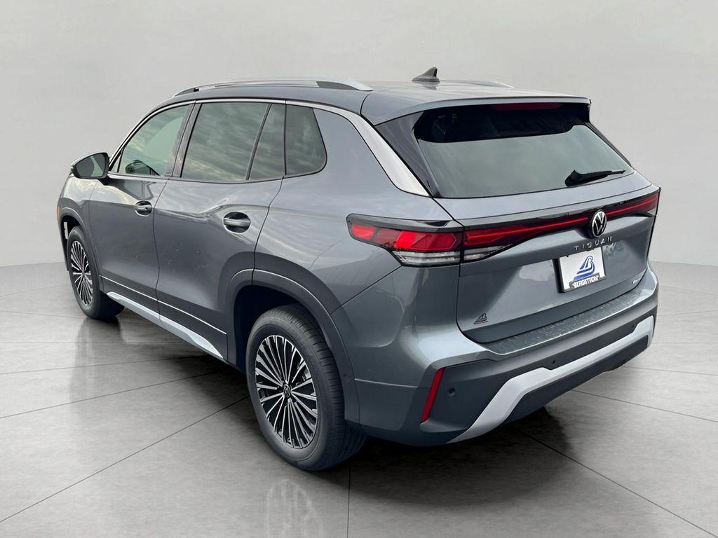 new 2025 Volkswagen Tiguan car, priced at $31,905