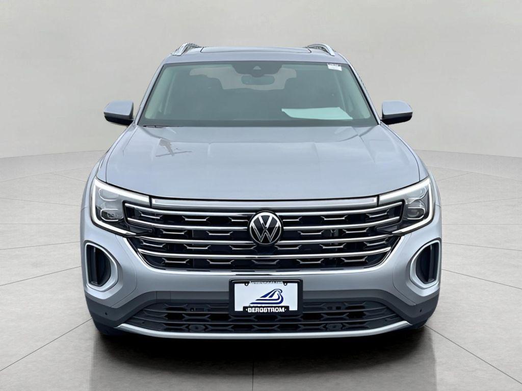 new 2026 Volkswagen Atlas car, priced at $50,629