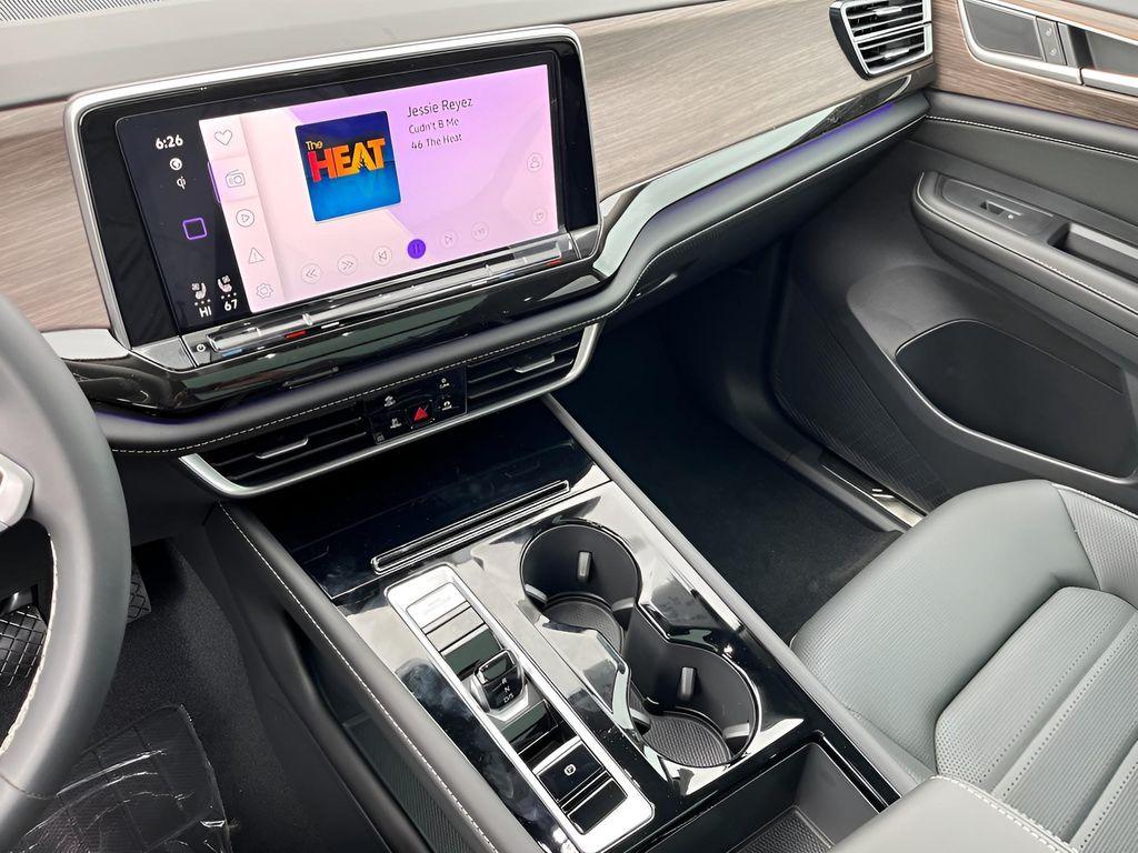 new 2026 Volkswagen Atlas car, priced at $50,629