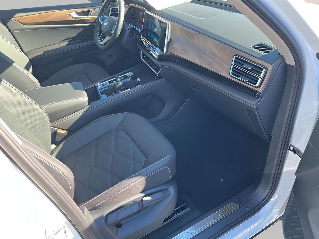 new 2026 Volkswagen Atlas car, priced at $47,721