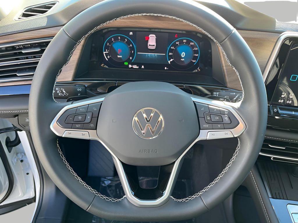 new 2026 Volkswagen Atlas car, priced at $47,721