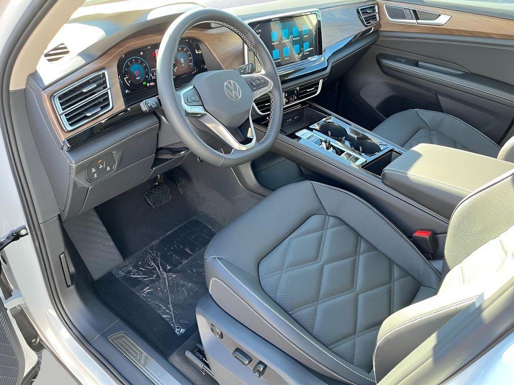 new 2026 Volkswagen Atlas car, priced at $47,721