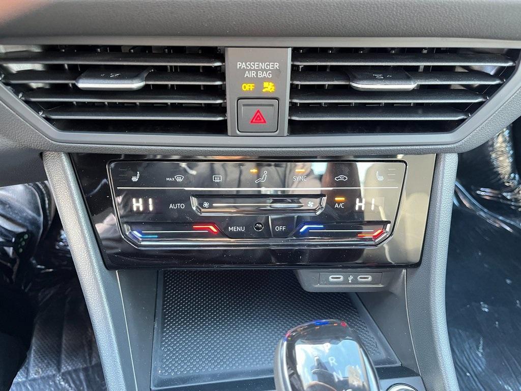 new 2025 Volkswagen Jetta car, priced at $23,806