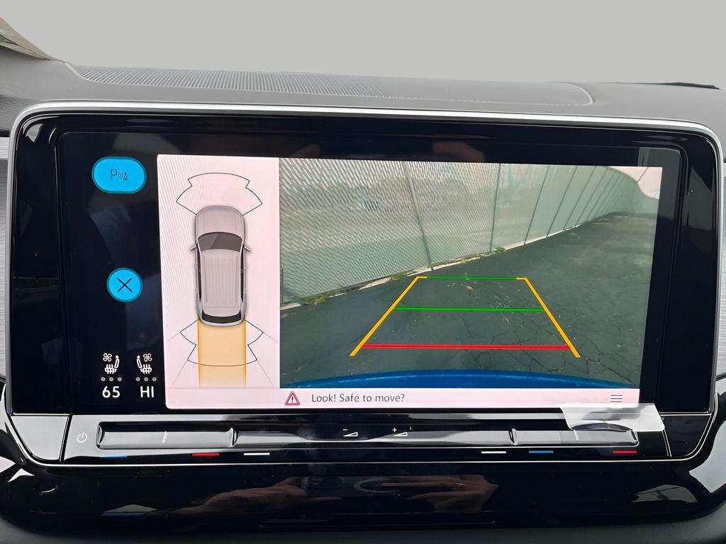 new 2025 Volkswagen Atlas Cross Sport car, priced at $42,027