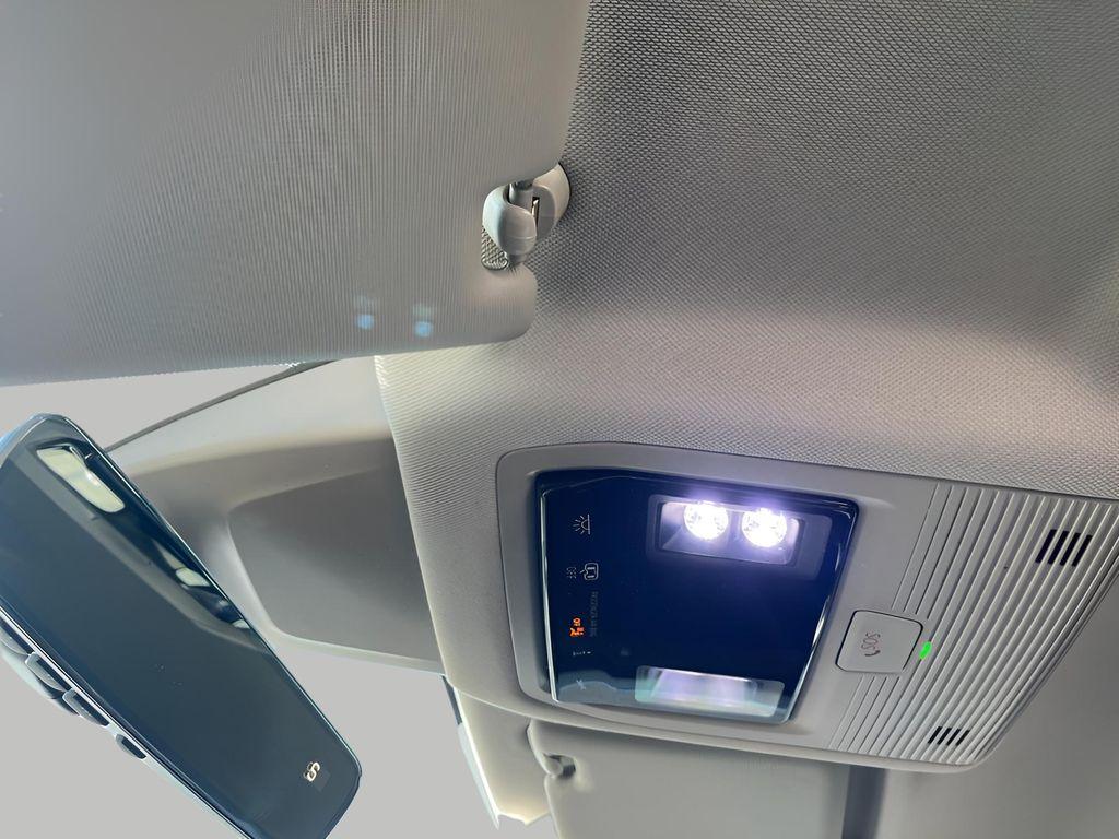 new 2026 Volkswagen Atlas car, priced at $46,685