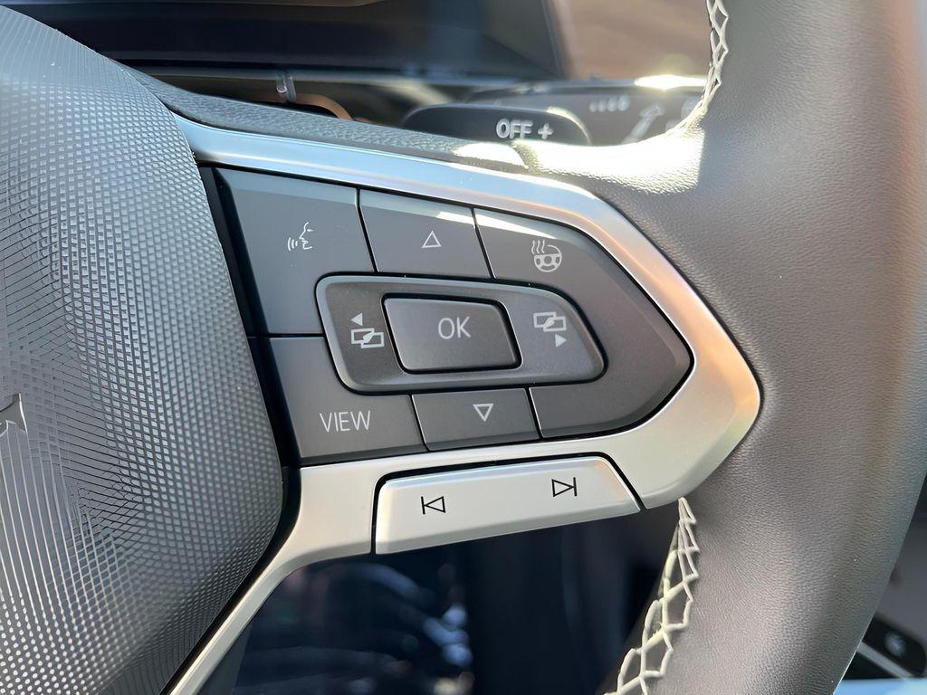 new 2026 Volkswagen Atlas car, priced at $46,685