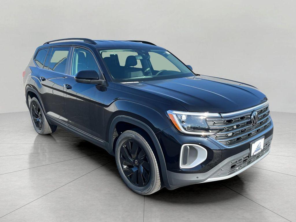 new 2026 Volkswagen Atlas car, priced at $46,685