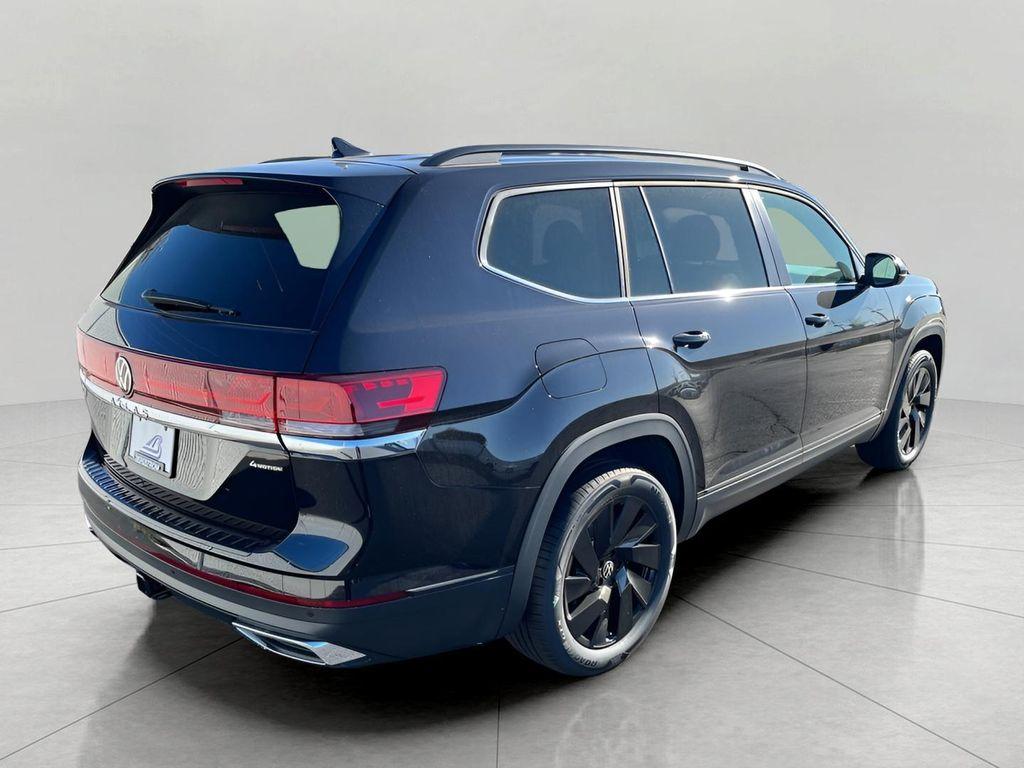 new 2026 Volkswagen Atlas car, priced at $46,685
