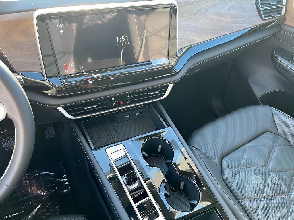 new 2026 Volkswagen Atlas car, priced at $46,685