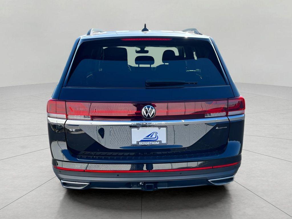 new 2026 Volkswagen Atlas car, priced at $46,685